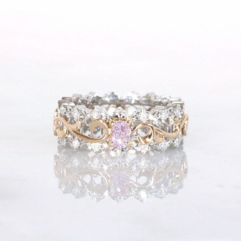 Luciole Collection 079 感動ピンク 美しいハニカム模様とピンクダイヤのコントラストが美しいリング