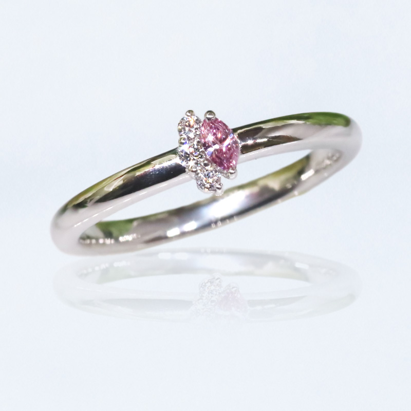 Luciole Collection 119　美しいピンクダイヤ を手に入れるということは 未来につながっているのです
